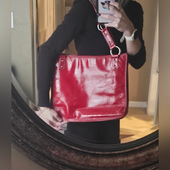 Red Patent Leather Women's Tote/purse - Picture 12 of 14